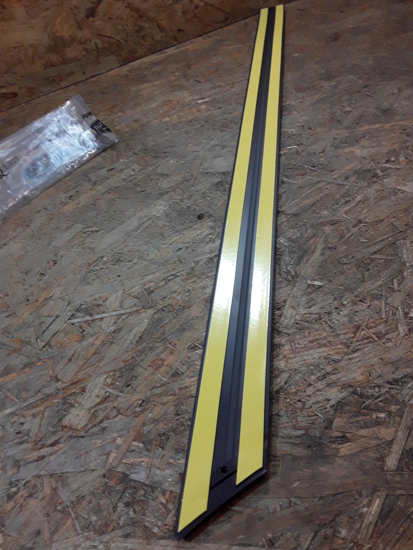 Ford Fiesta 89-96 Zierleiste Seitenwand original Ford NEU