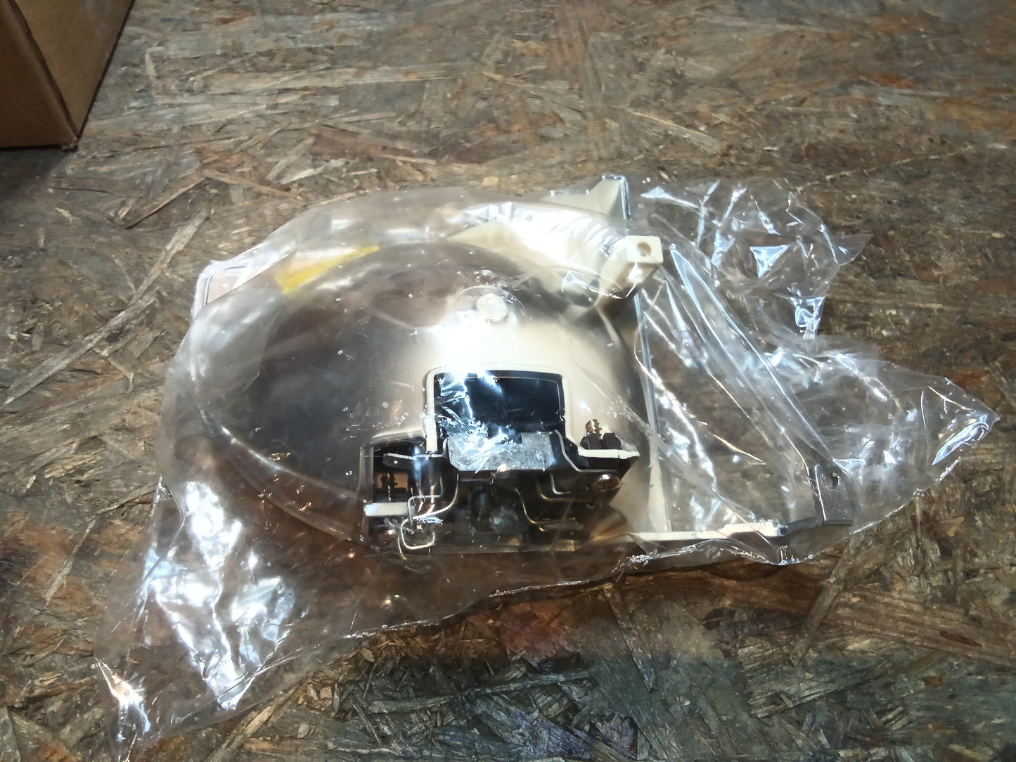 Ford Scorpio 1 Reflektor original Ford NEU