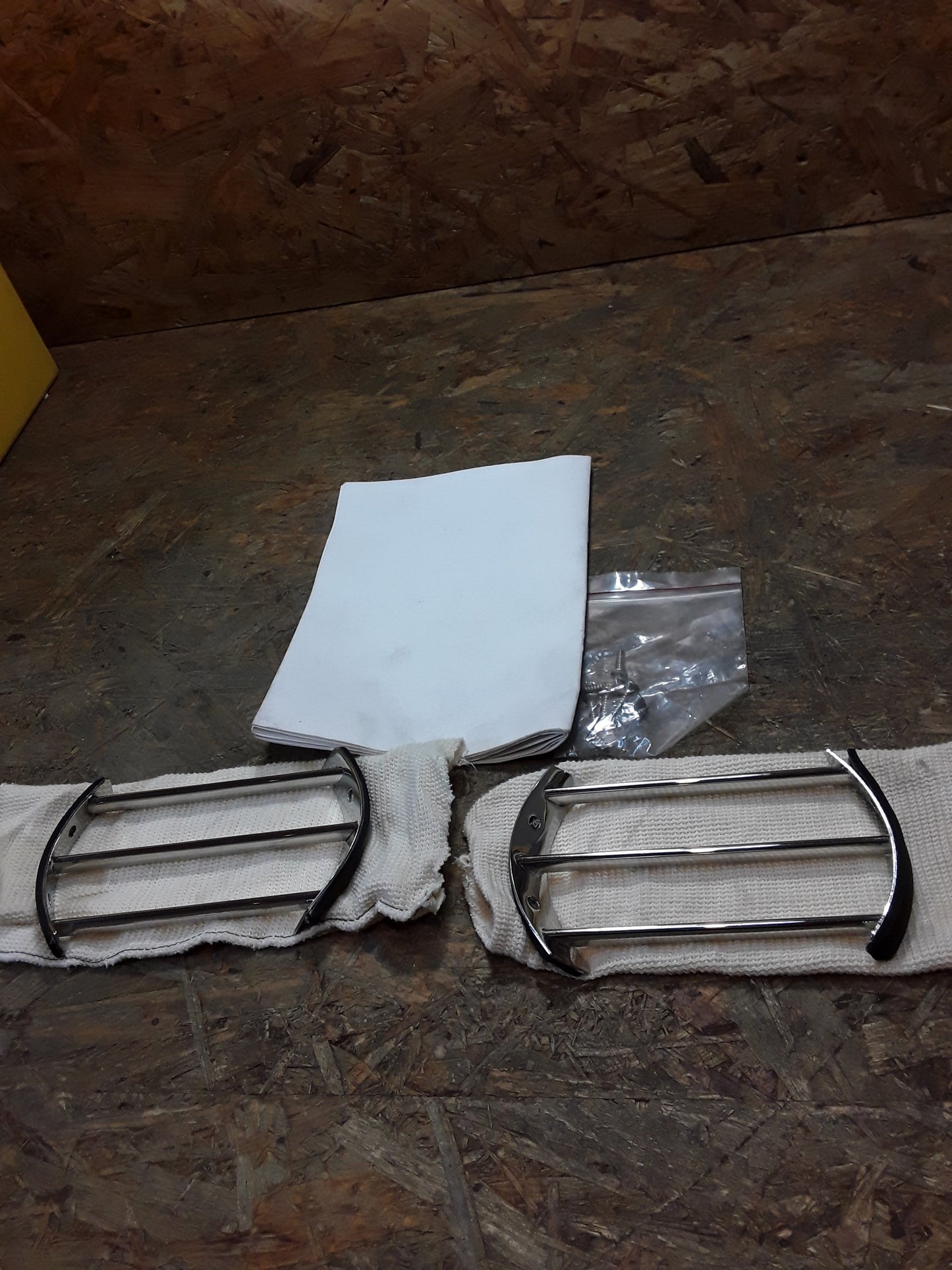Mitsubishi Lampenschutz Gitterset original Mitsubishi NEU