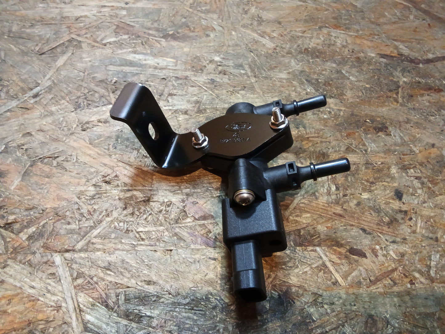 Ford Transit V363 Kraftstoffvorwärmer original Ford NEU