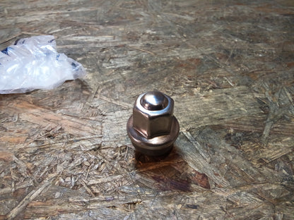 Ford Tourneo Radmutter original Ford NEU