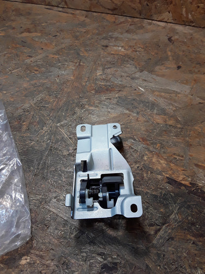 Mitsubishi Colt Türgriff VL innen original Mitsubishi NEU