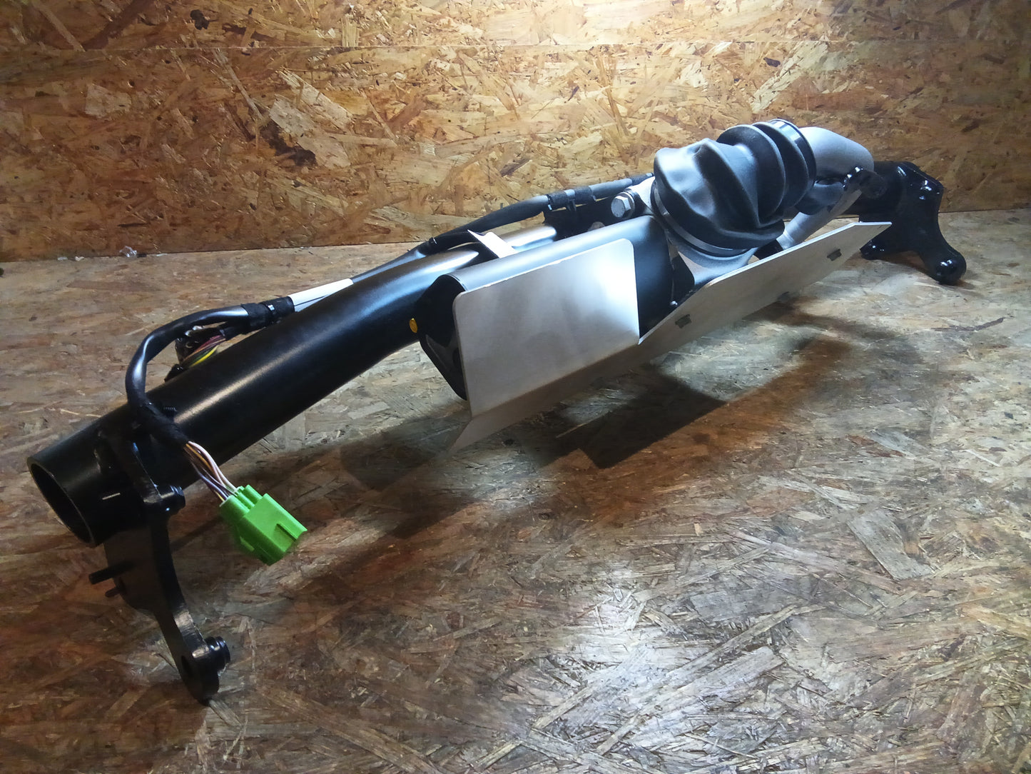 Ford Kuga 3 BJ 2020 Anhängerkupplung original Ford NEU