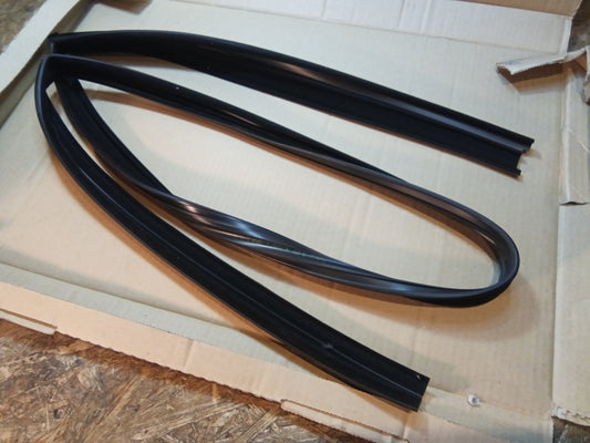 Ford Dichtung Fensterführung original Ford NEU