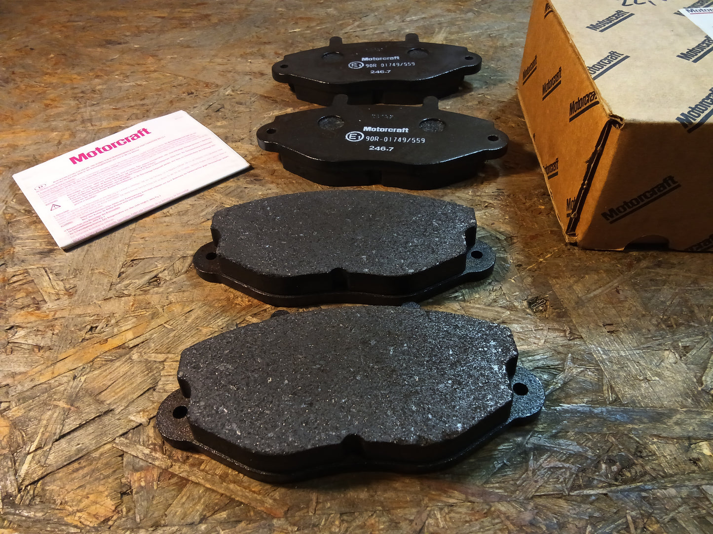 Ford Transit BJ 91-99 Bremsklötze original Motorcraft NEU