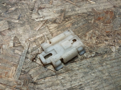 Original GM Opel Vectra B Clip Zierleiste Heckscheibe Neu