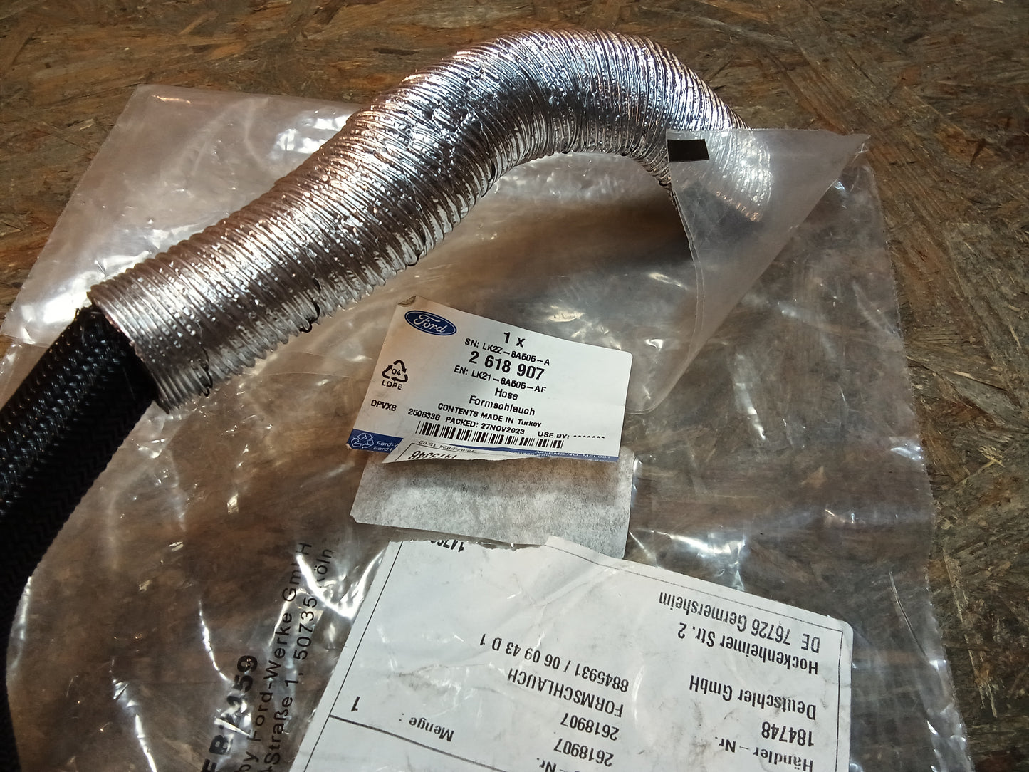 Ford Transit 19-23 Einlassschlauch Thermostat original Ford NEU