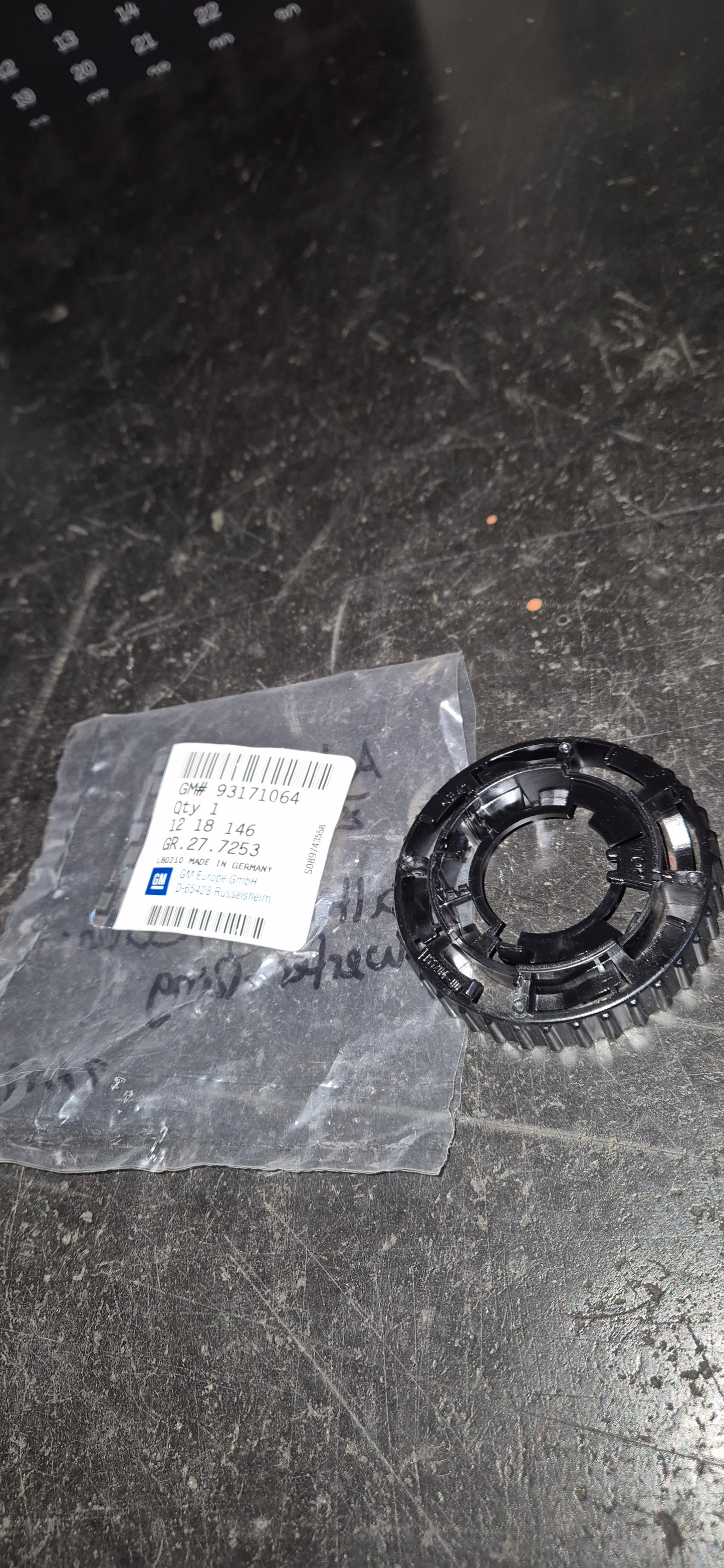Scheinwerfer-/ Haltering, Astra,Zafira, Original GM Neu