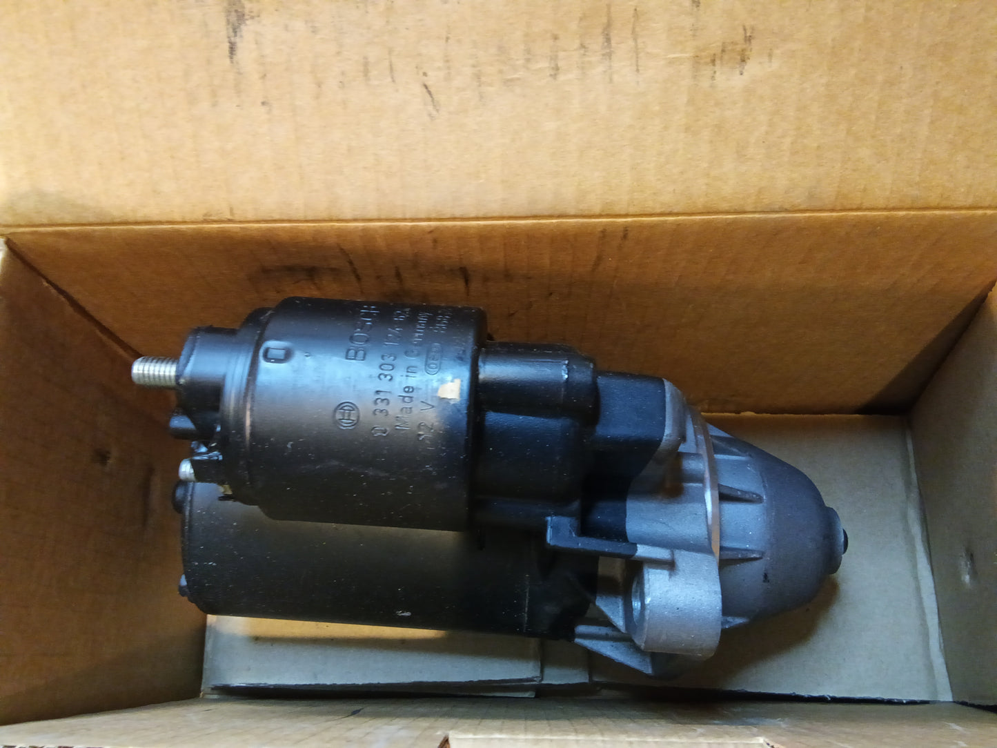 Diverse Fahrzeuge Anlasser original Bosch NEU
