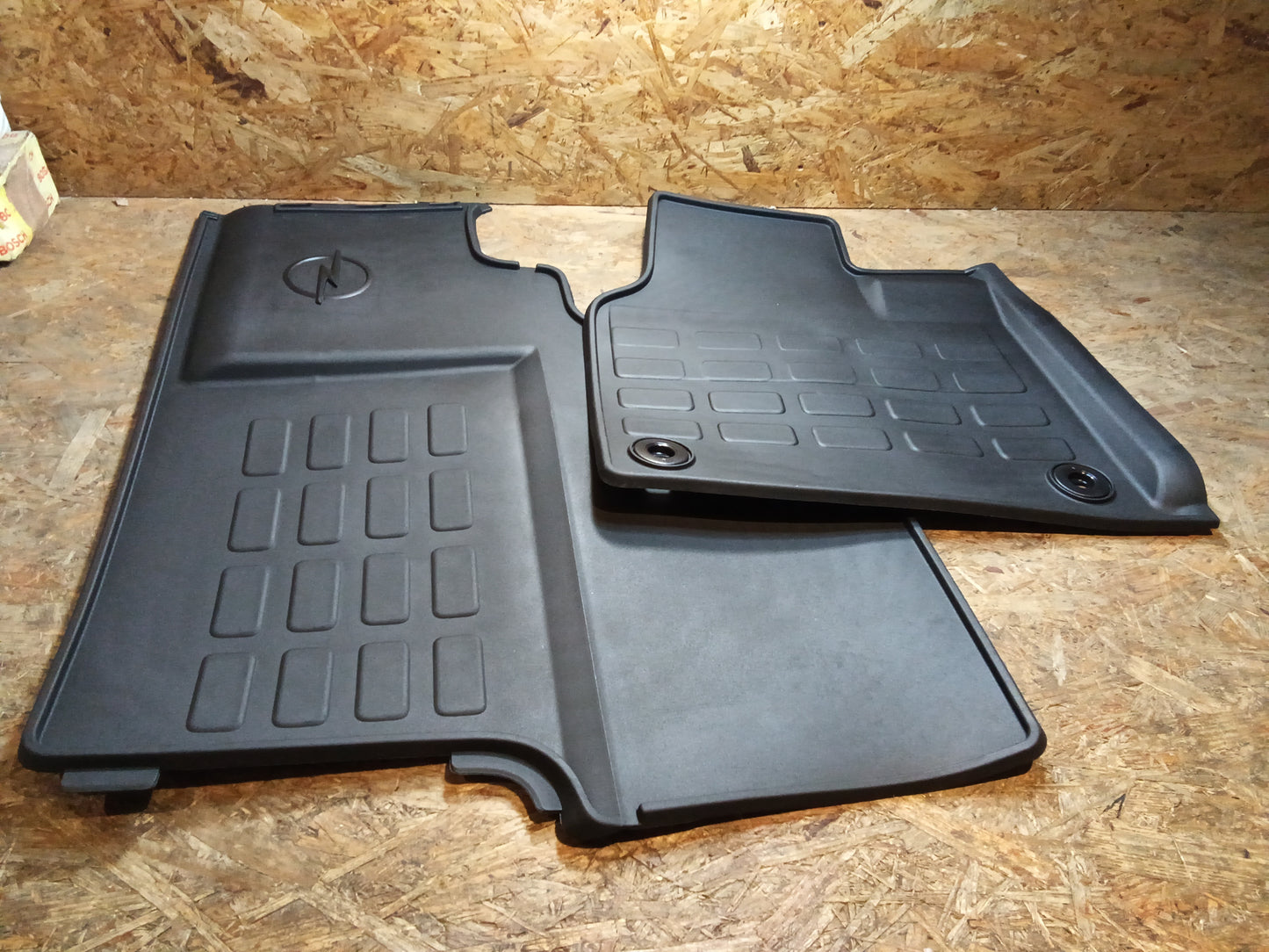 Vivaro E Zafira Life Gummi Fußmatten vorne original GM NEU