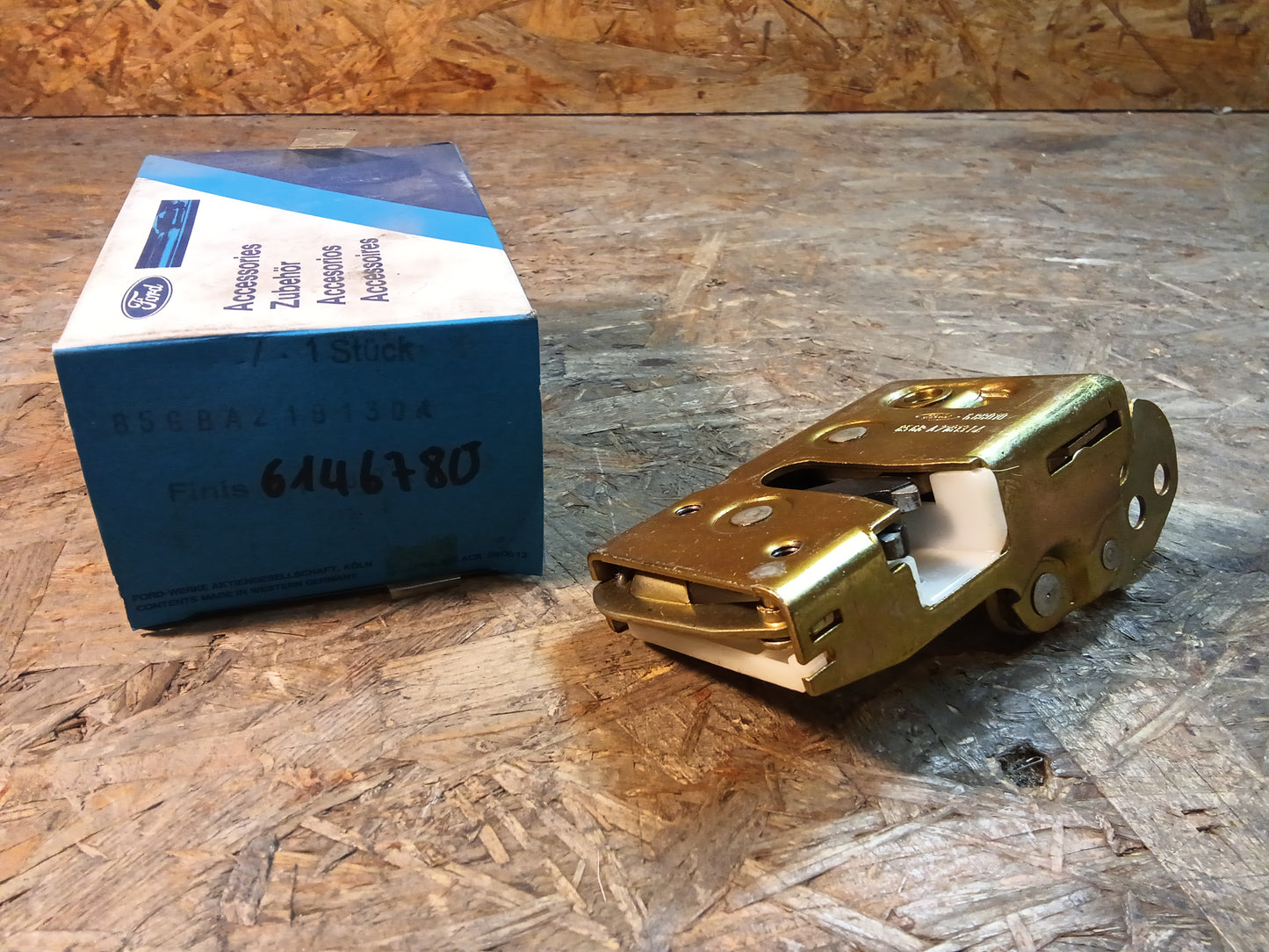 Ford Granada Scorpio Türschloss links original Ford NEU