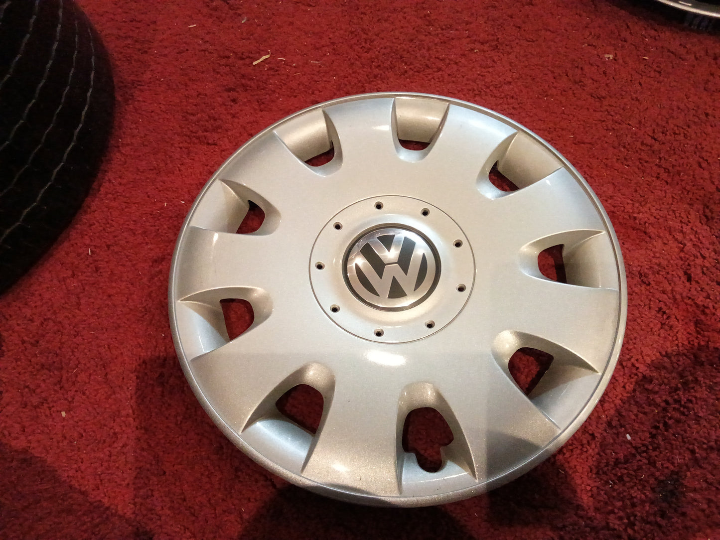 VW Caddy Bj 07 Radkappe 15 Zoll original VW NEU