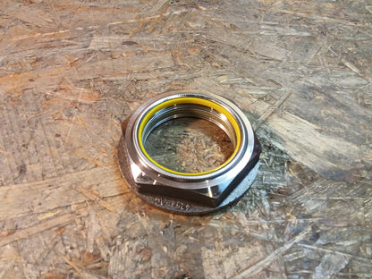 Ford Transit Achsmutter hinten links original Ford NEU