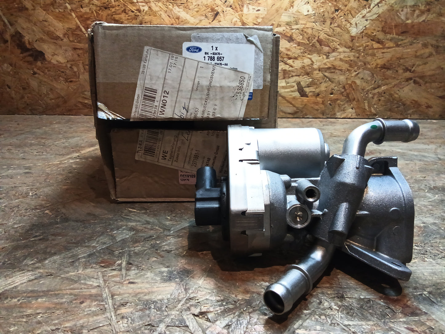 Ford Transit 2.2/2.4/3.2 TDCi AGR-Ventil Abgasrückführung original Ford NEU