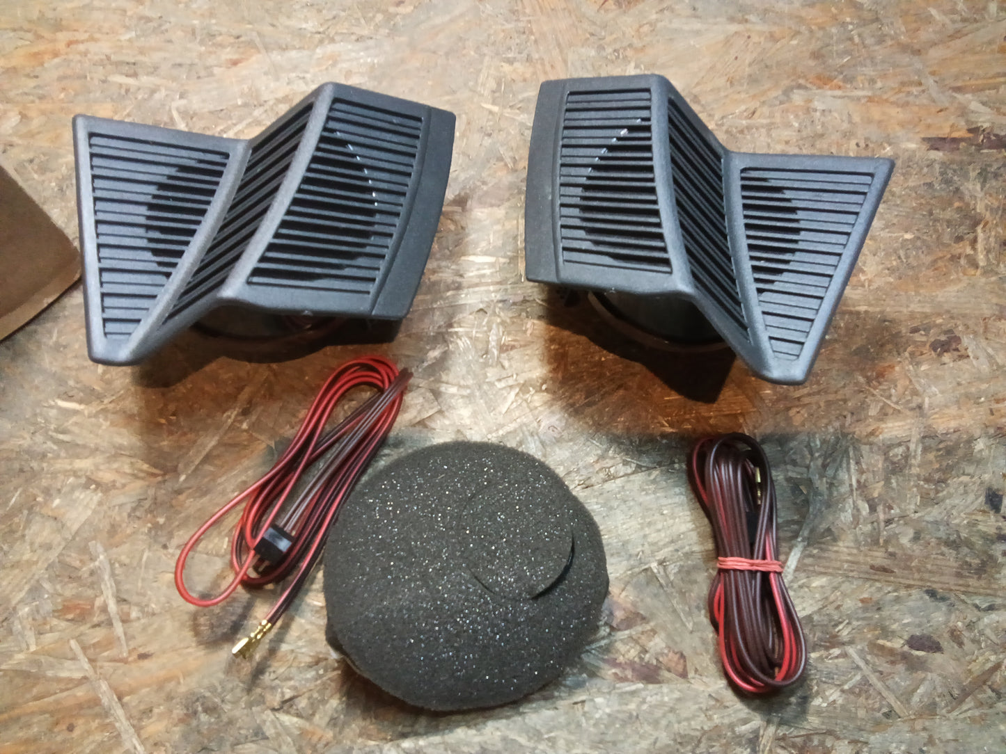 Rekord E2 Lautsprechersatz vorne original GM NEU