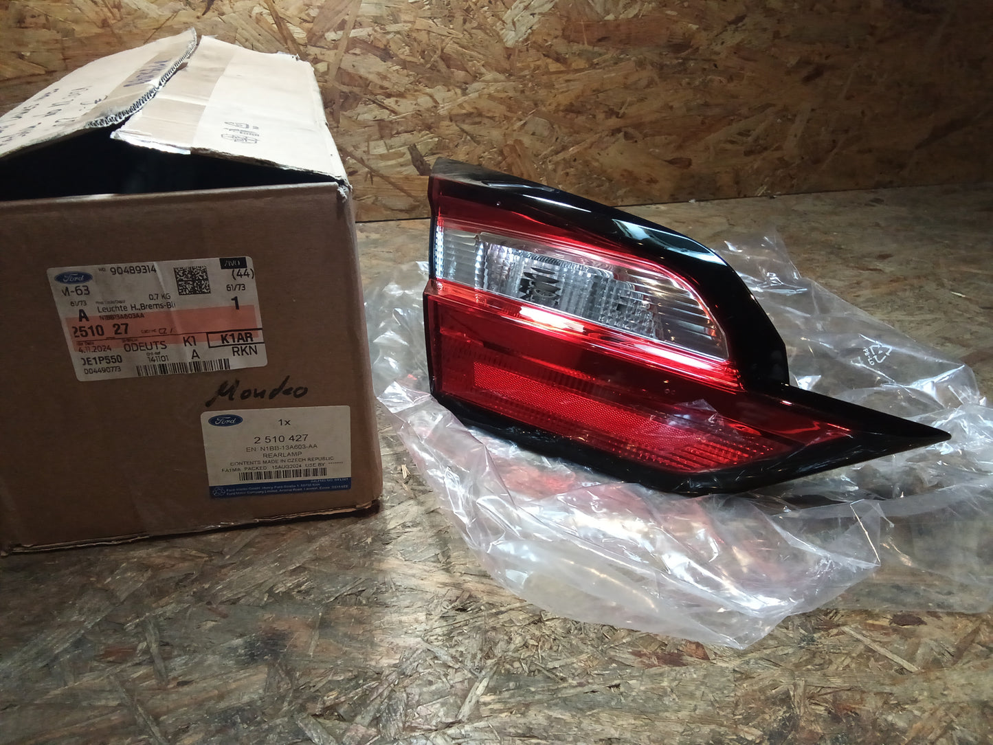 Ford Fiesta ab 12.21-.. Rücklicht links innen original Ford NEU