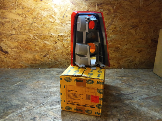 Kadett E bj 10.84-...  Gehäuse Heckleuchte original Hella NEU NOS