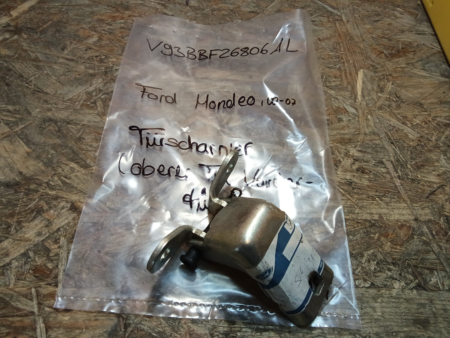 Ford Mondeo 00-07 Türscharnier (oberer Teil Vordertür) original Ford NEU
