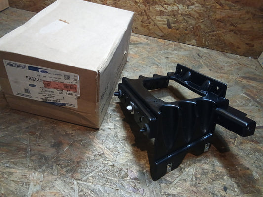 Ford Mustang 6 Stoßstangenhalter hinten rechts original Ford NEU