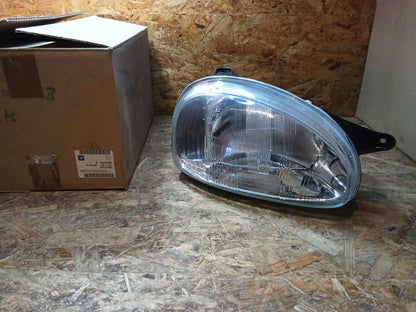 Corsa B Scheinwerfer rechts original GM NEU