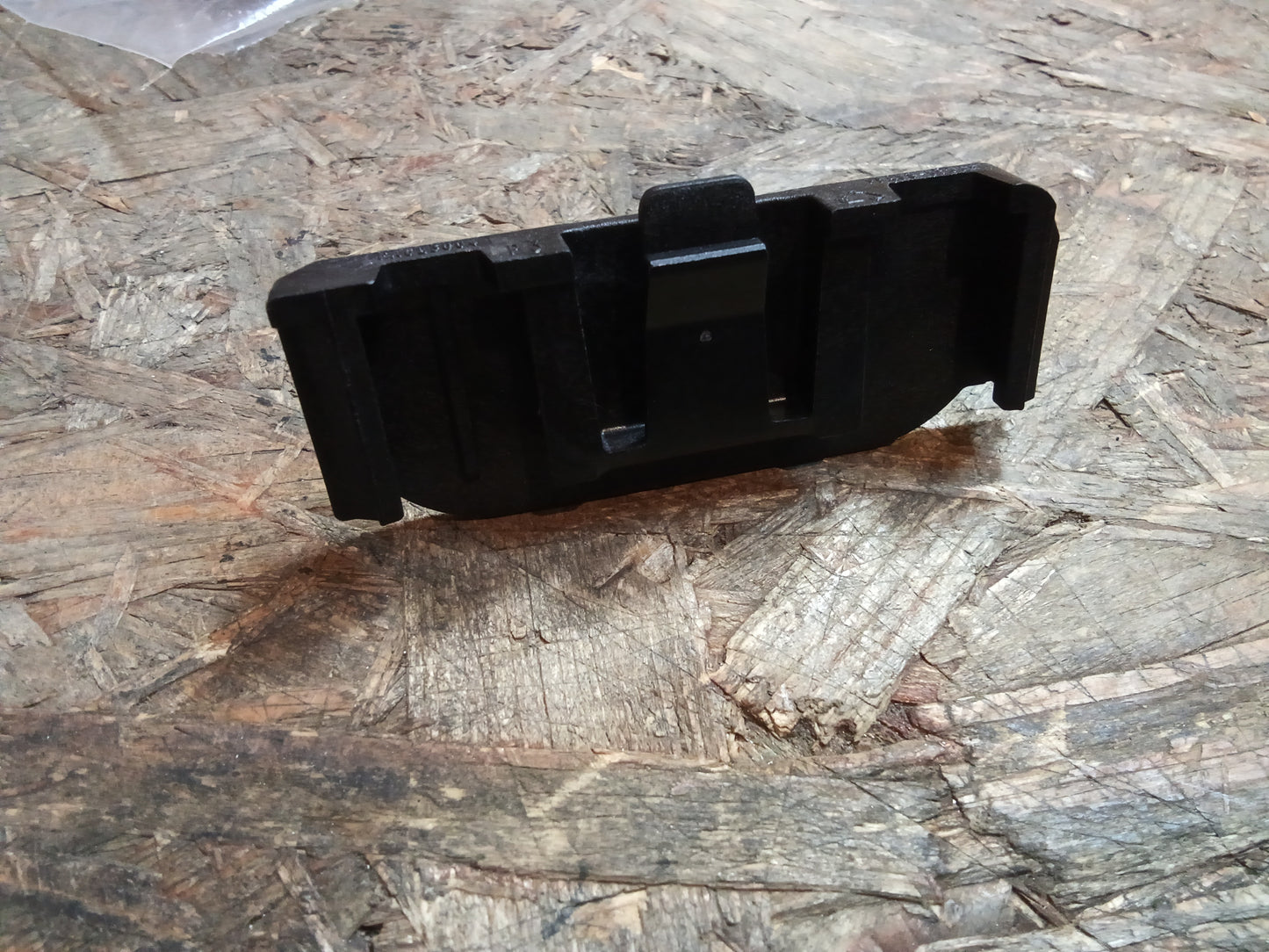 Insignia B Halterung Kühler original GM NEU