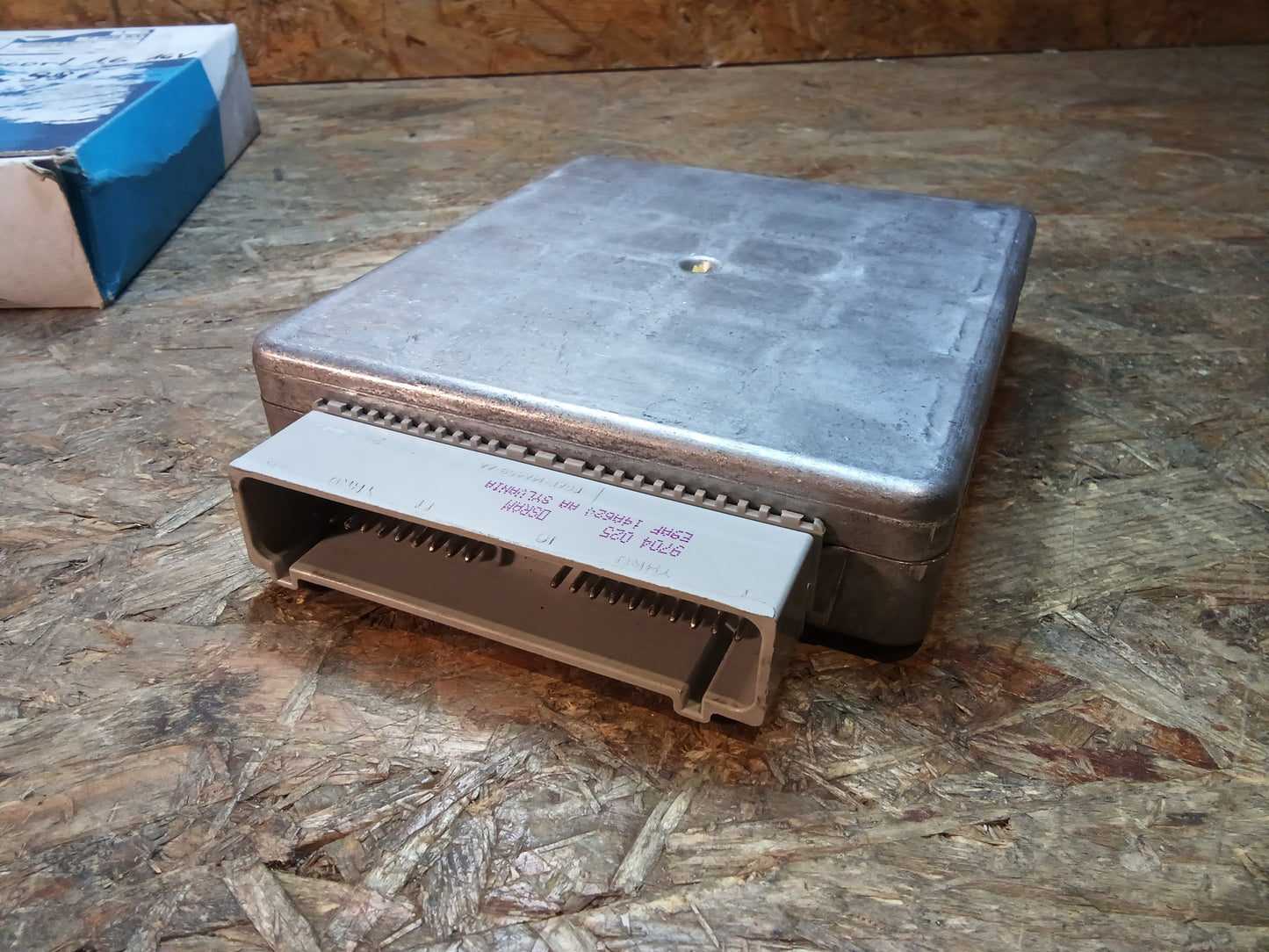 Ford Escort 1,6 16V Modul Steuergerät EFC IV original Ford NEU