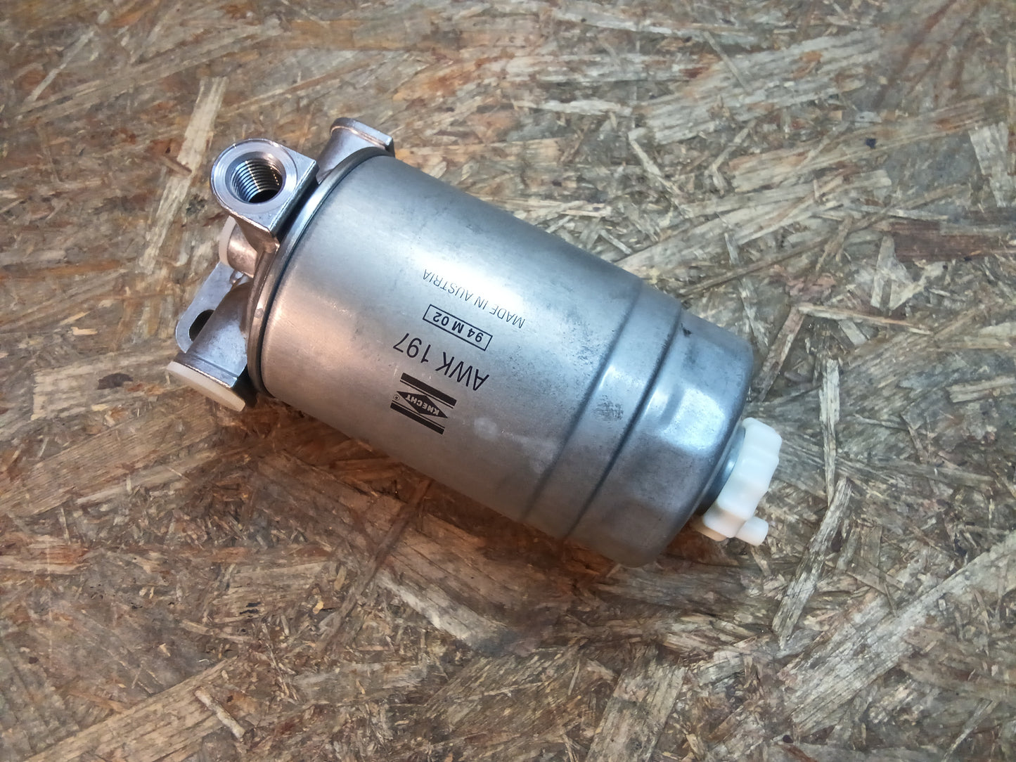 Astra F Caravan 1.7D Kraftstofffilter original GM NEU