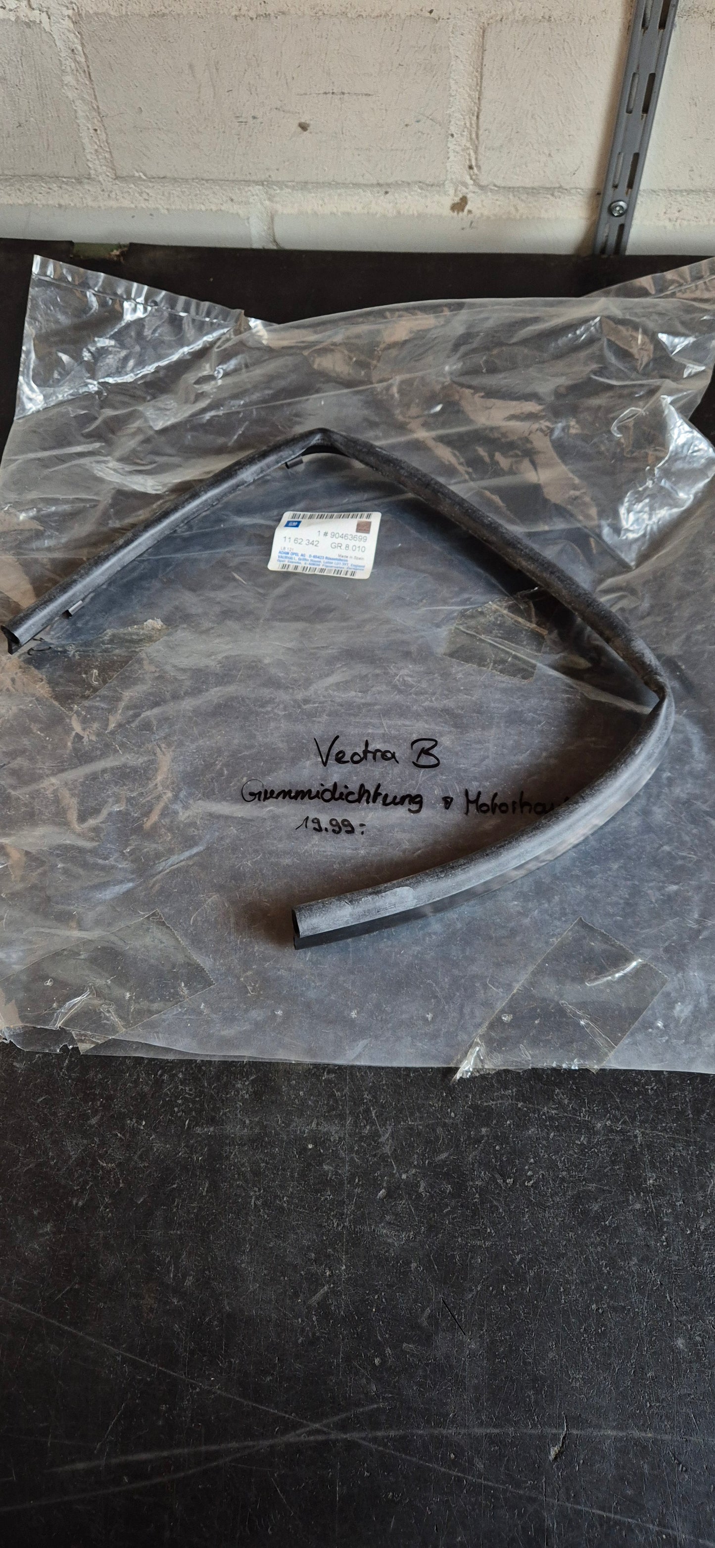 Gummidichtung Motorhaube Vectra B Original GM Neu