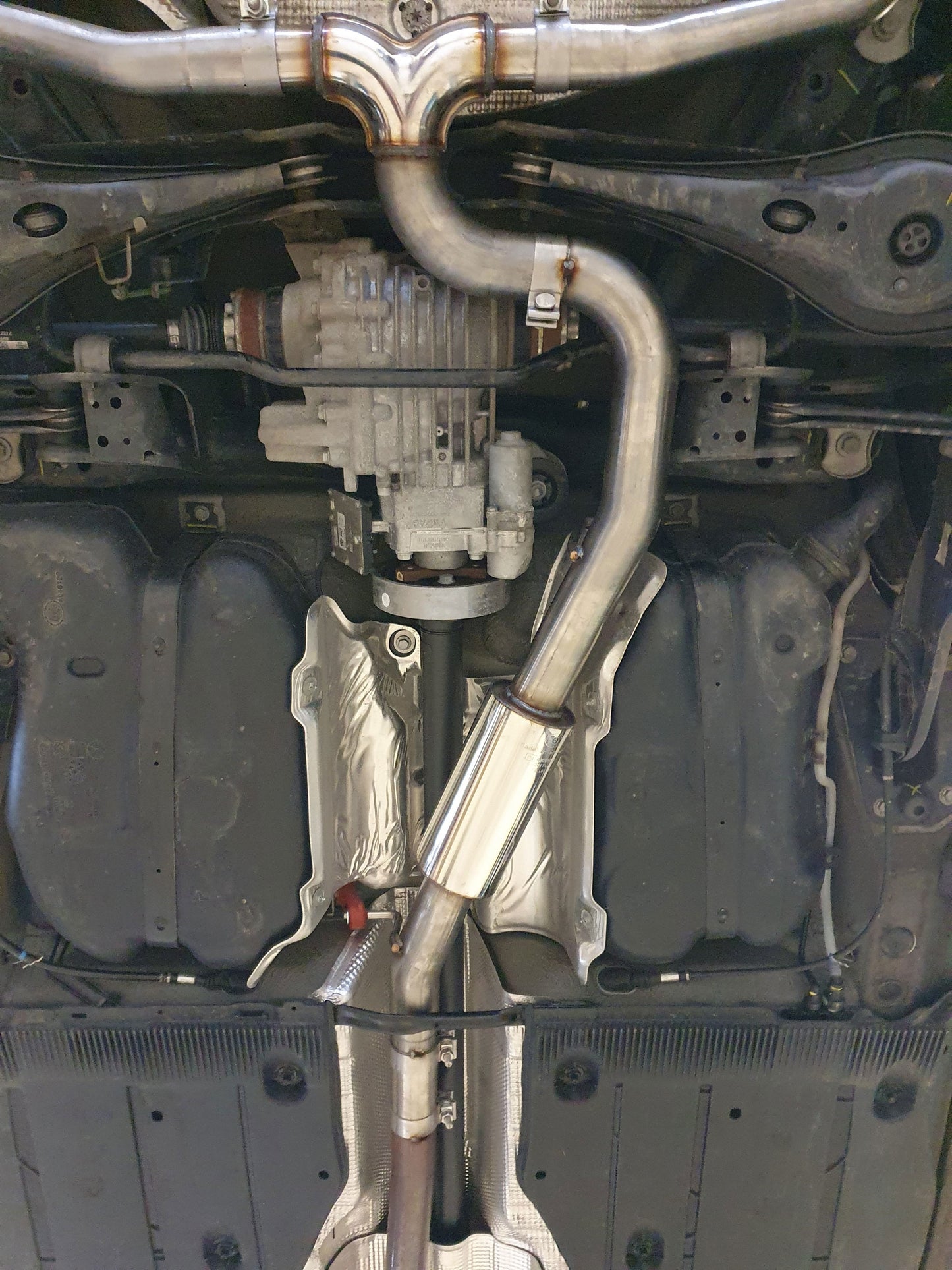 Skoda Octavia 5E 4x4 - 2,0l 140kW Vorschalldämpfer