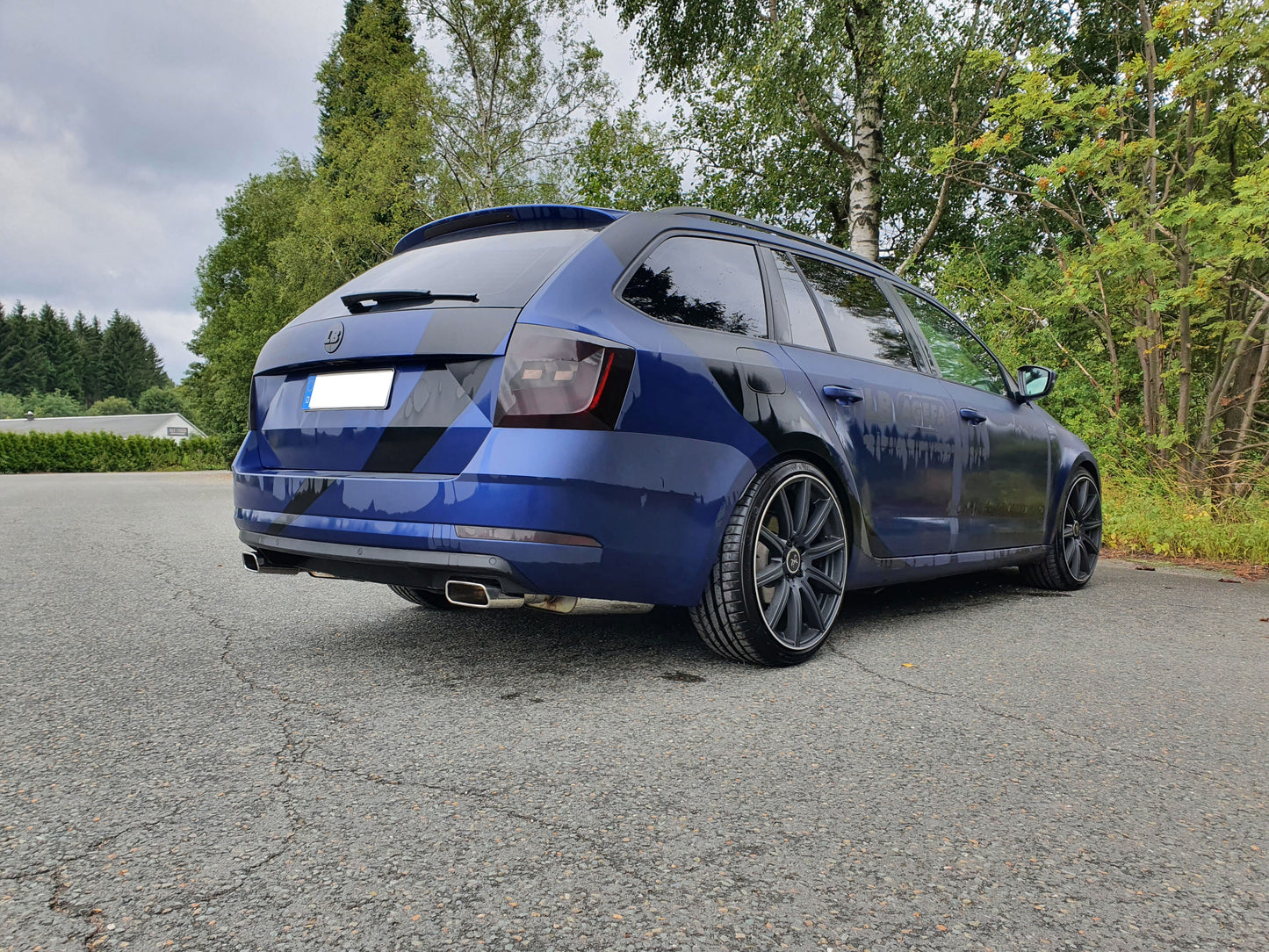 Skoda Octavia 5E 4x4 - 2,0l 140kW Endschalldämpfer rechts/links - 145x65 Typ 59 rechts/links