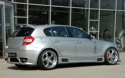 BMW 1er E87  (187 / 1K2/1K4) Rieger Seitenschweller  rechts, mit Schacht und 2 Ausschnitten, ABS, 
inkl. Gutachten, Montagezubehör, Alugitter