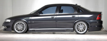 Opel Vectra B Rieger Seitenschweller  links, mit Schacht und 2 Ausschnitten, ABS, 
inkl. Alugitter, Gutachten, Montagezubehör
