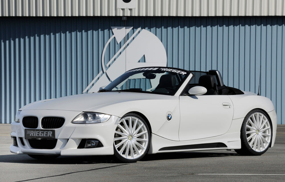 BMW Z4 (E85) Rieger Spoilerstoßstange    mit Aussparung für NSW, ABS, für Fzg. mit Scheinwerferreinigungsanlage, 
inkl. Alugitter, Montagezubehör, ABE