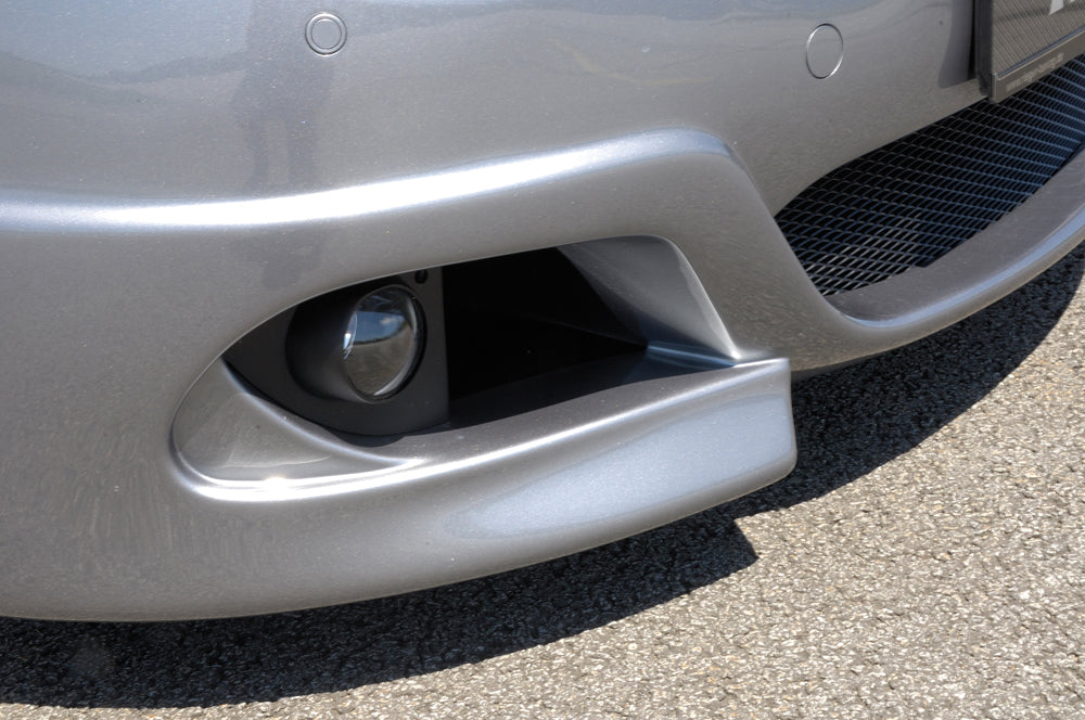 BMW 5er E60 Rieger Spoilerstoßstange (wie 53611) für Facelift 2008- ABS, für Fzg. mit Scheinwerferreinigungsanlage, Einparkhilfe (PDC), 
inkl. Alugitter, Montagezubehör