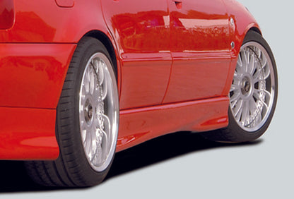 Audi A4 (B5) Rieger Seitenschweller  tiefe Version, rechts, ABS, 
inkl. Gutachten, Montagezubehör, Aluwinkelleisten
