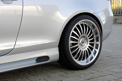 VW Golf 5 Rieger Seitenschweller    links, mit Schacht, mit Ausschnitt, ABS, 
inkl. Alugitter, Montagezubehör, ABE