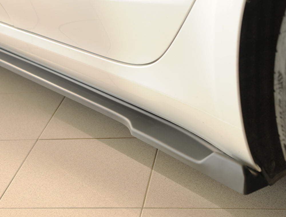 Tesla Model 3  (003) Rieger Seitenschwelleransatz links, für orig. Seitenschweller, ABS, 
inkl. Montagezubehör, Gutachten