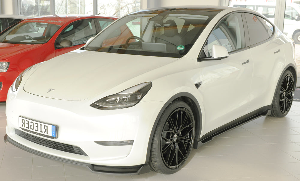 Tesla Model Y  (003) Rieger Seitenschwelleransatz links, für orig. Seitenschweller, ABS, 
inkl. Montagezubehör, Gutachten