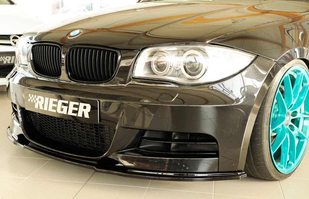 BMW 1er E82, E88  (182 / 1C) Rieger Spoilerschwert nur für M-Paket-Frontschürze gekantete Version, für orig. Frontschürze, ABS, schwarz glänzend, für Fzg. mit M-Technik, 
inkl. Montagezubehör, ABE