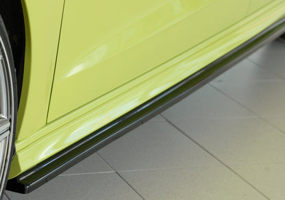 Audi A3 (8V) Rieger Seitenschwelleransatz für S-Line-Schweller / S3-Schweller links, für orig. Seitenschweller, ABS, schwarz glänzend, für Fzg. mit S-Line Exterieur, 
inkl. Montagezubehör, Gutachten