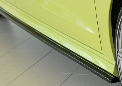 Audi A3 (8V) Rieger Seitenschwelleransatz für S-Line-Schweller / S3-Schweller rechts, für orig. Seitenschweller, ABS, schwarz glänzend, für Fzg. mit S-Line Exterieur, 
inkl. Montagezubehör, Gutachten