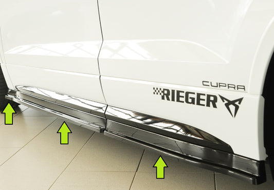 Seat Ateca Cupra (5FP) Rieger Seitenschwelleransatz (3-tlg.) rechts, 3-tlg., ABS, schwarz glänzend, 
inkl. Montagezubehör,...