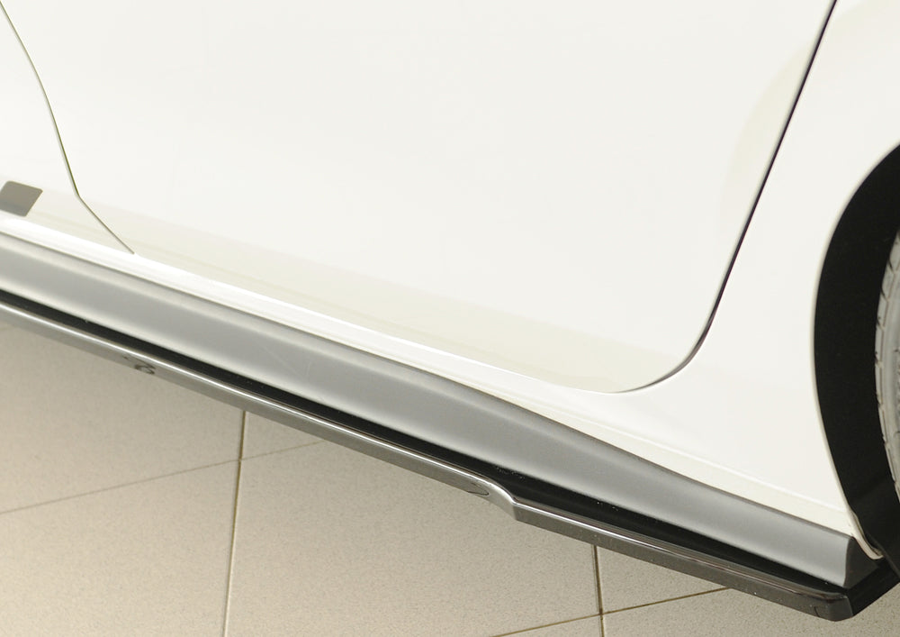 VW Golf 8 GTI Clubsport Rieger Seitenschwelleransatz links, ABS, schwarz glänzend, 
inkl. Montagezubehör, Gutachten