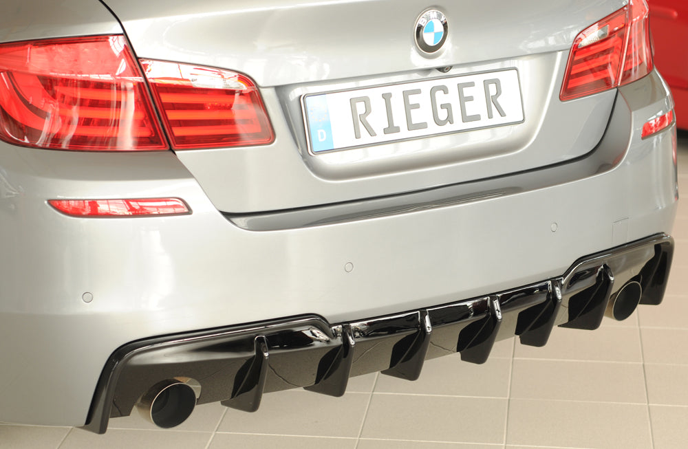 BMW 5er F10  (5L) Rieger Heckeinsatz (für Fzg. mit AHK) für orig. Endrohr li. u. re., (90mm ø), ABS, schwarz glänzend, für...
