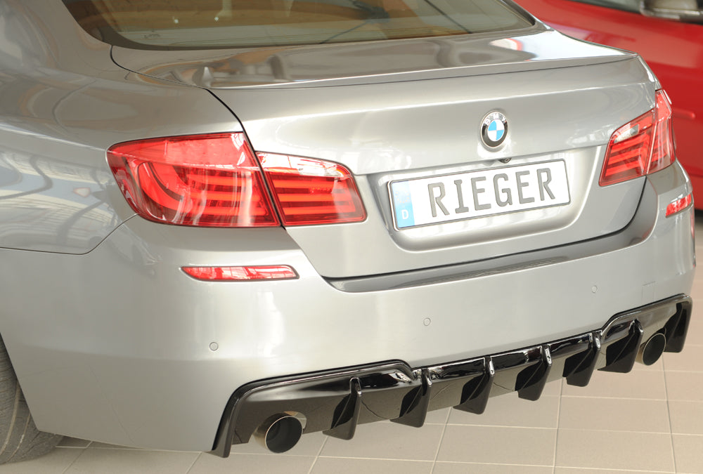 BMW 5er F10  (5L) Rieger Heckeinsatz (für Fzg. mit AHK) für orig. Endrohr li. u. re., (90mm ø), ABS, schwarz glänzend, für...