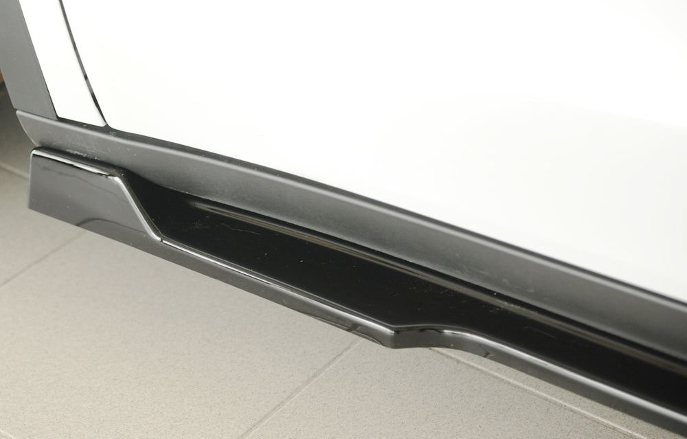 Tesla Model Y  (003) Rieger Seitenschwelleransatz links, für orig. Seitenschweller, ABS, schwarz glänzend, 
inkl. Montagez...