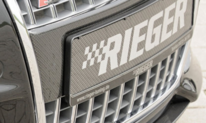 Audi A3 (8P) Rieger Kennzeichenauflage aus ABS/Carbon-Look für Audi (S-) Grill (164012 / 211249 /  211228) ABS, Carbon-Look