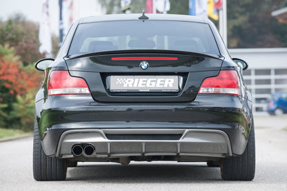 BMW 1er E82, E88  (182 / 1C) Rieger Heckeinsatz  für Doppelendrohr li., ABS, Carbon-Look, für Fzg. mit M-Technik, 
inkl. Alugitter, Montagezubehör, Gutachten