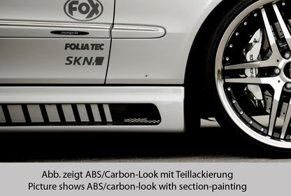 Mercedes CLK (W209) Rieger Seitenschweller  links, mit Schacht und 2 Ausschnitten, Carbon-Look, ABS, 
inkl. Alugitter, Montagezubehör, Gutachten
