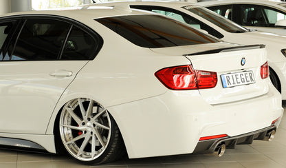 BMW 3er F30  (3L) Rieger Heckeinsatz nur für M-Paket-Heckschürze für orig. Endrohr li. u. re. (335i/340i Look), ABS, Carbon-Look, für Fzg. mit M-Technik, 
inkl. Montagezubehör, Gutachten